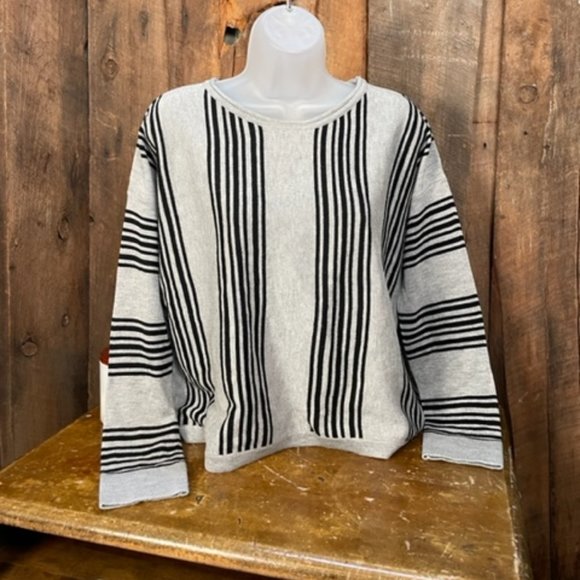 Philosophy Sweater - Size Small - Picture 2 of 7